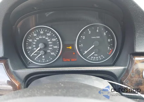 2007 BMW 328Xi z USA, uszkodzony, nr VIN WBAVC93557K033824